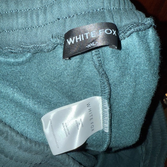 White Fox Offstage Sweatpants in Pine - Picture 7 of 8